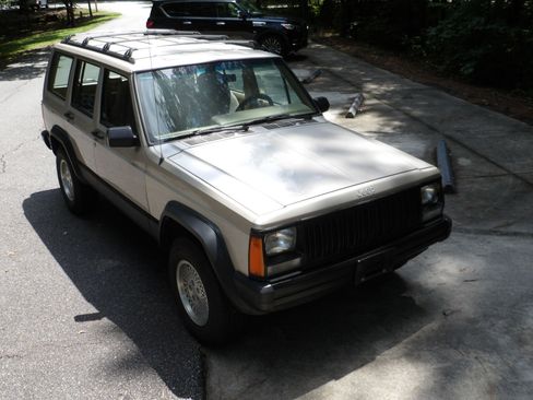 Used 1996 Jeep Cherokee 4WD 4-Door image 35