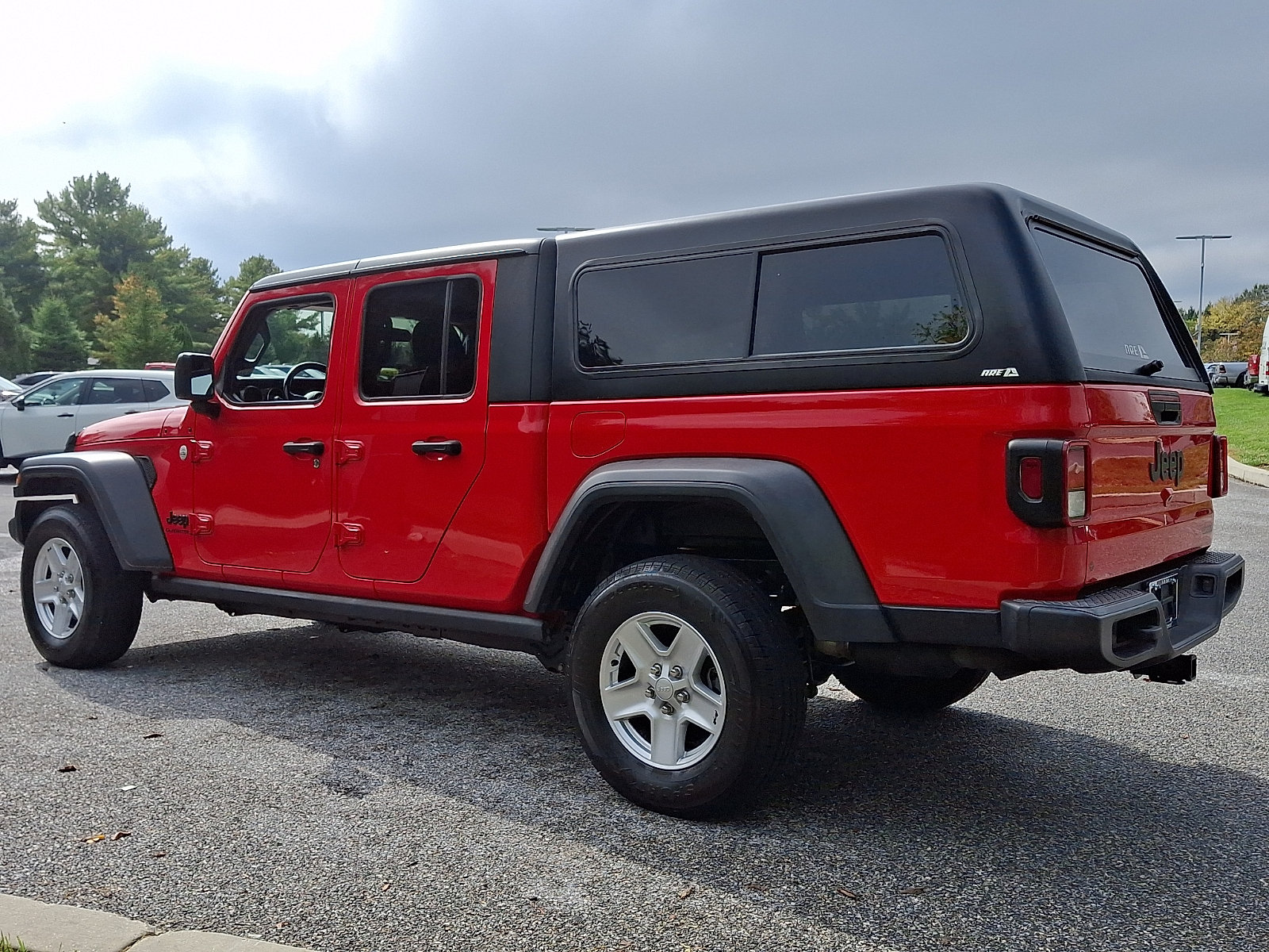 Used 2020 Jeep Gladiator Sport w/ Quick Order Package 24S AWD/4WD image 4
