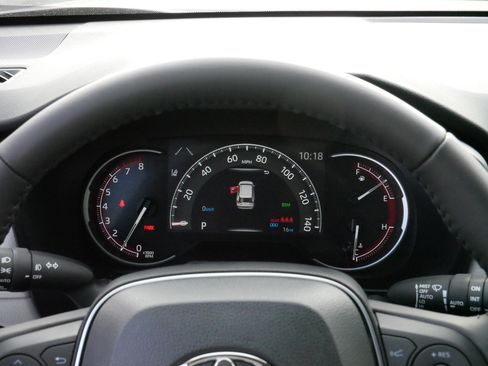 Certified 2025 Toyota RAV4 XLE Premium image 21