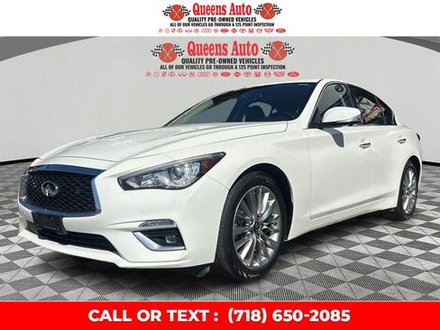 Used 2021 INFINITI Q50 Luxe AWD/4WD image 2
