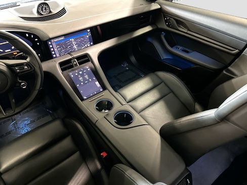 Used 2023 Porsche Taycan w/ Premium Package image 23