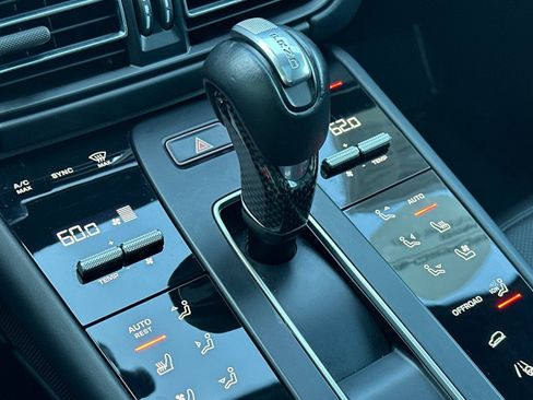 Certified 2023 Porsche Macan GTS AWD/4WD image 22