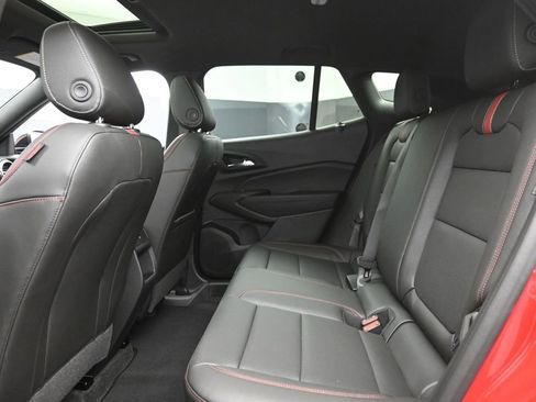 New 2026 Chevrolet Trax RS w/ Sunroof Package image 10
