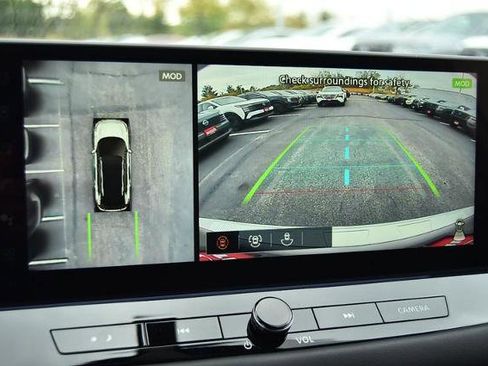 New 2026 Nissan Rogue Platinum image 14