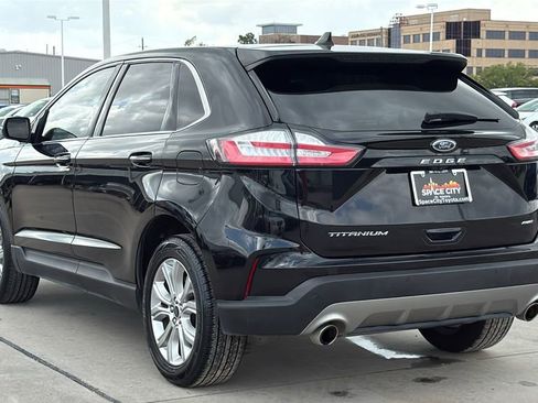 Used 2024 Ford Edge Titanium image 3