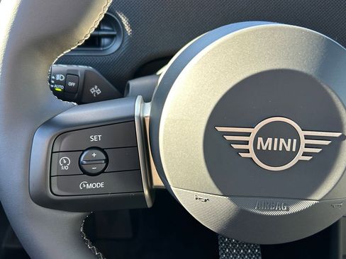 New 2026 MINI Cooper 2-Door Hardtop image 18