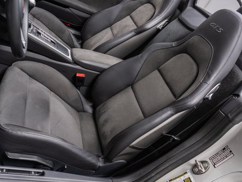 Used 2023 Porsche 718 Boxster GTS RWD image 22