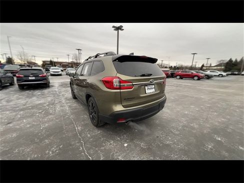 Used 2022 Subaru Ascent Onyx Edition image 6