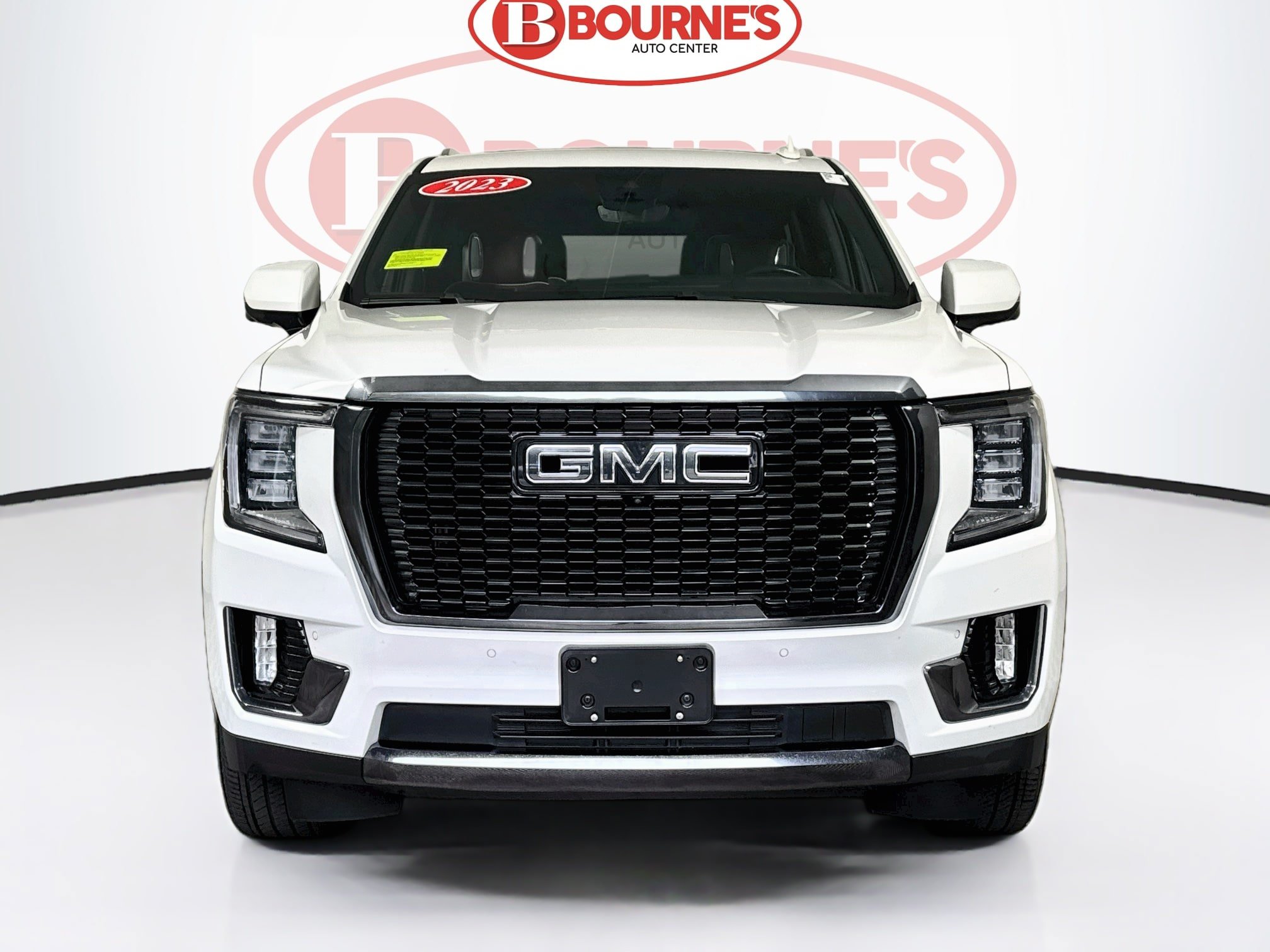Used 2023 GMC Yukon Denali Ultimate AWD/4WD image 8