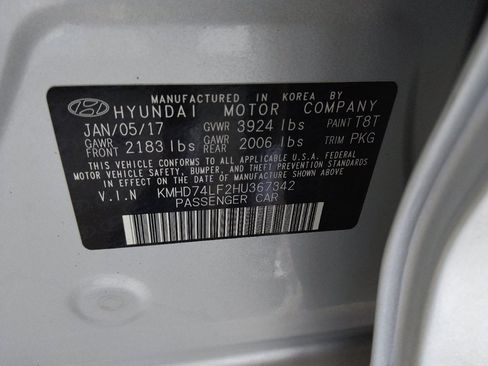 Used 2017 Hyundai Elantra SE w/ Cargo Package FWD image 33