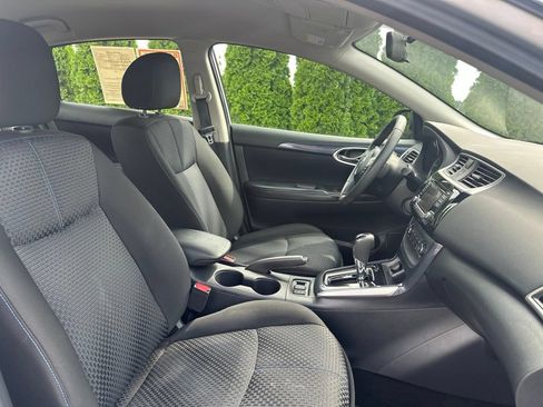 Used 2017 Nissan Sentra SR FWD image 29