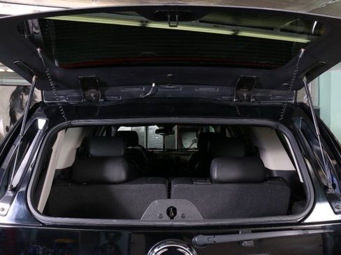 Used 2007 Cadillac Escalade AWD w/ Information Package image 19