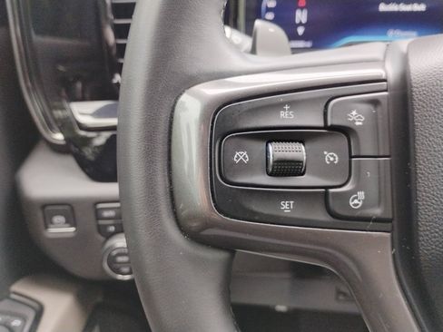 Used 2023 Chevrolet Silverado 1500 ZR2 AWD/4WD image 19