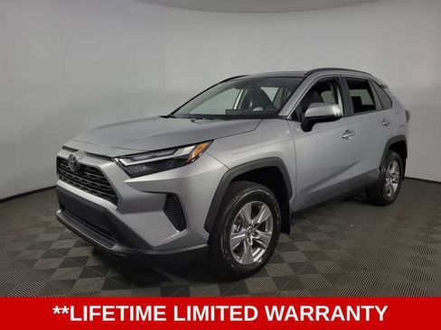 Used 2025 Toyota RAV4 XLE w/ Convenience Package FWD image 3