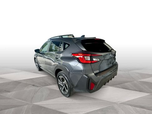 Used 2025 Subaru Crosstrek 2.5i Premium AWD/4WD image 6