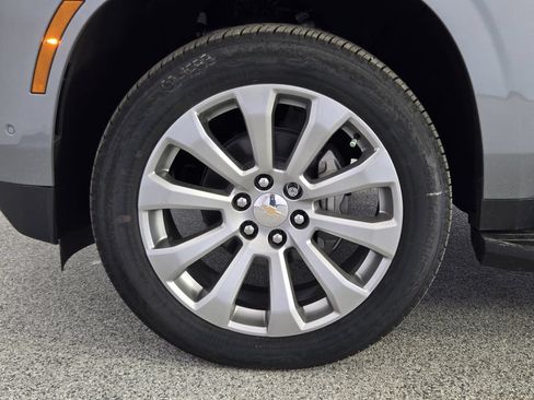 New 2026 Chevrolet Suburban Premier w/ Sun And Tow Package RWD image 14