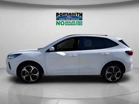 Used 2023 Ford Escape ST-Line Select w/ Tech Pack #2 image 2