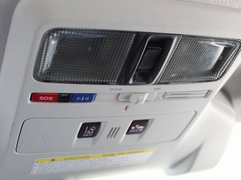 Used 2018 Subaru Forester 2.5i Touring image 33