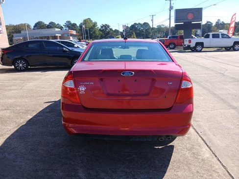 Used 2012 Ford Fusion SE image 4