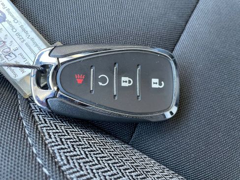 Used 2025 Chevrolet TrailBlazer LT FWD image 21