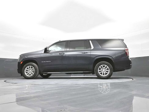 Used 2024 Chevrolet Suburban LT image 42