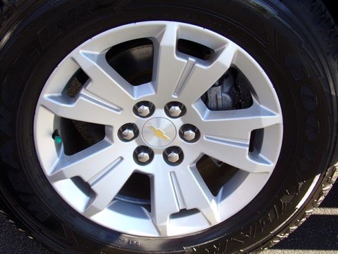 Used 2019 Chevrolet Colorado LT w/ LT Convenience Package image 69