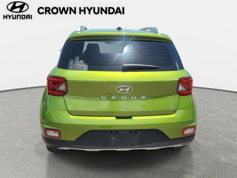 Certified 2023 Hyundai Venue SEL FWD image 5