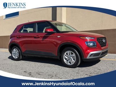 New 2025 Hyundai Venue SE