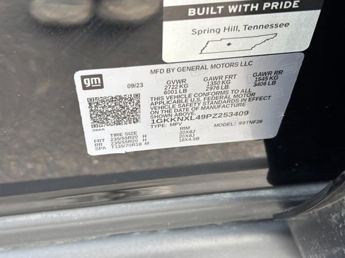 Used 2023 GMC Acadia Denali w/ Black Diamond Edition image 35