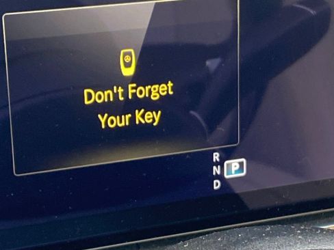 Used 2021 Mercedes-Benz E 350 Sedan image 9