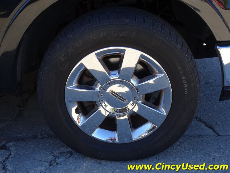 Used 2006 Lincoln Mark LT 2WD image 31