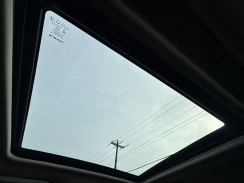 Used 2021 Subaru Forester Touring image 24