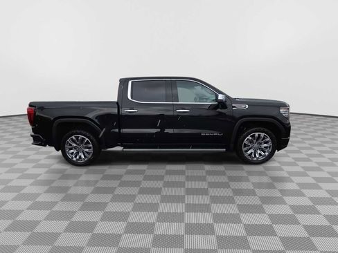 Used 2023 GMC Sierra 1500 Denali w/ Denali Reserve Package AWD/4WD image 9