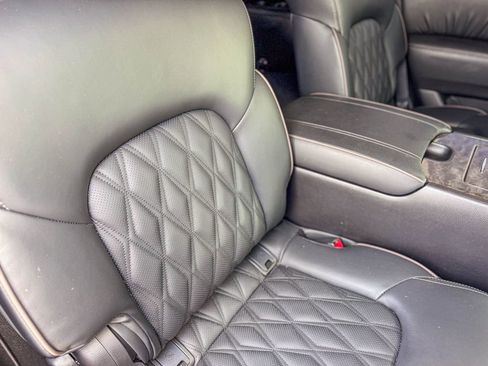 Used 2024 Nissan Armada Platinum w/ Captain's Chairs Package image 9