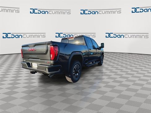 Used 2020 GMC Sierra 2500 AT4 w/ AT4 Premium Package image 8