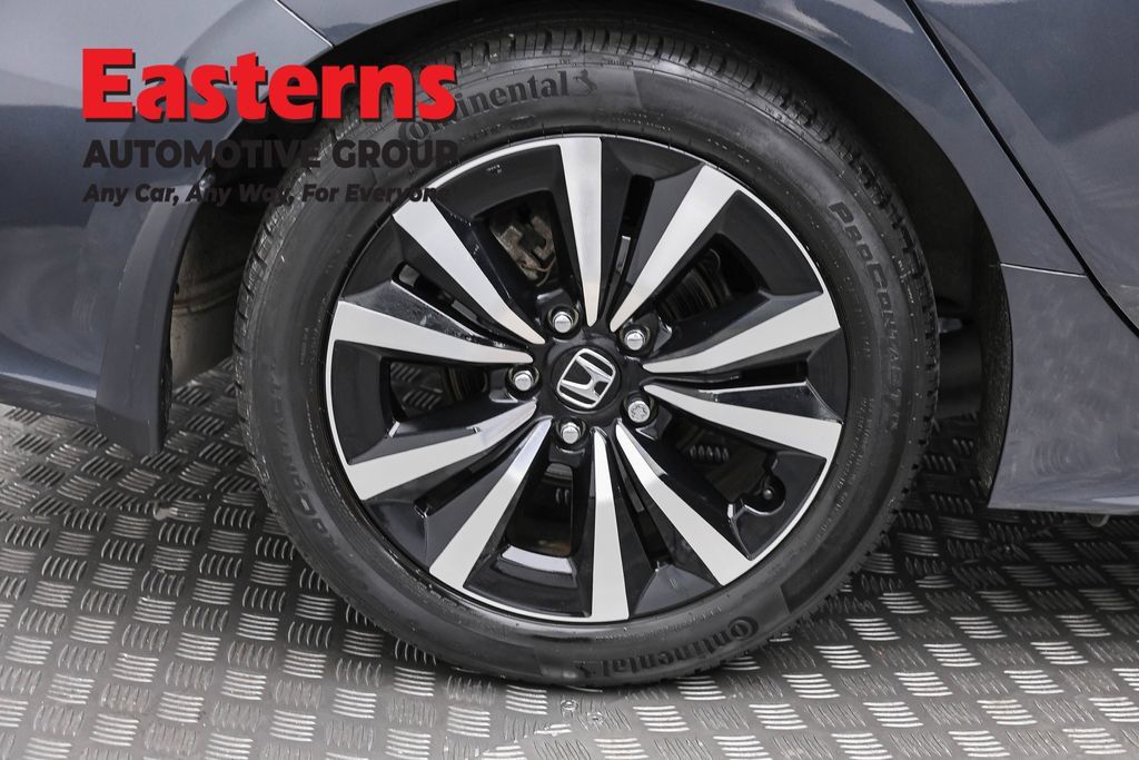 Used 2024 Honda Civic EX-L image 30