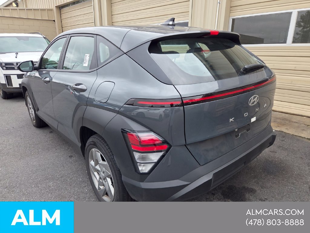 Used 2026 Hyundai Kona SE FWD image 12