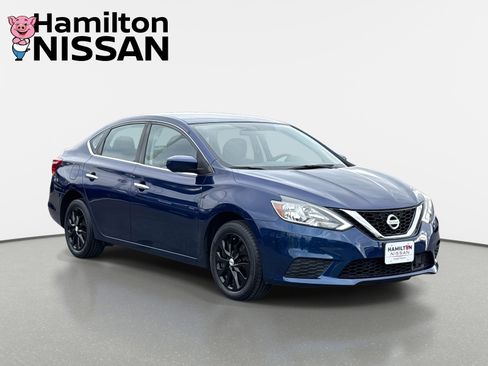 Used 2019 Nissan Sentra SV image 1