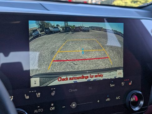 Used 2024 Lexus NX 350h AWD w/ Premium Package image 19