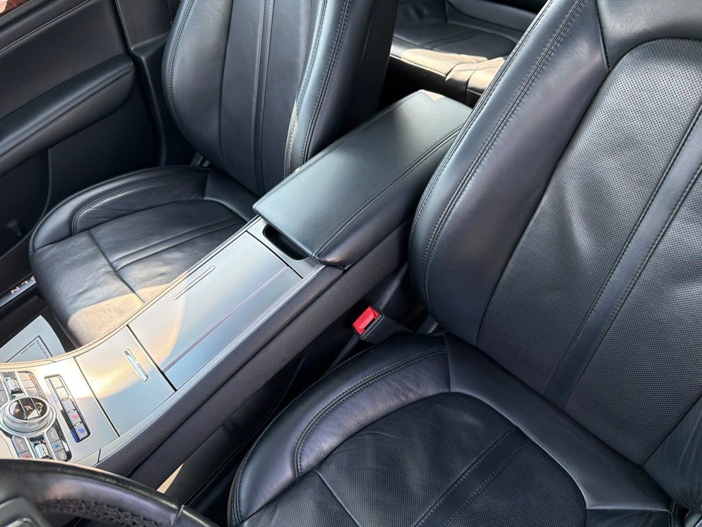 Used 2020 Lincoln MKZ Reserve w/ Luxury Package FWD image 18