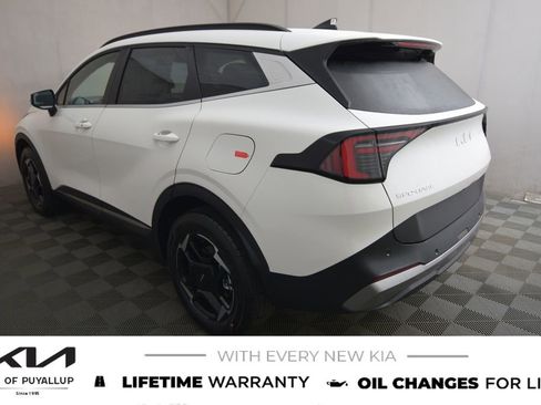 New 2026 Kia Sportage EX image 7