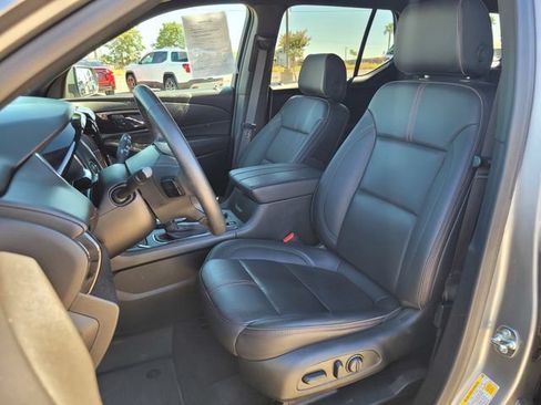 Certified 2023 Chevrolet Traverse RS AWD/4WD image 18