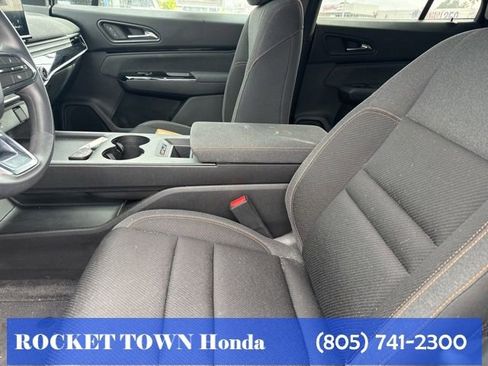 Used 2024 Honda Prologue EX image 16