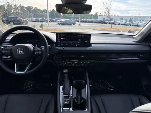 Certified 2023 Honda Accord Touring image 15