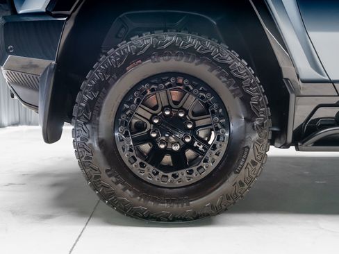 Used 2024 GMC Hummer EV 3X w/ Omega Edition AWD/4WD image 29