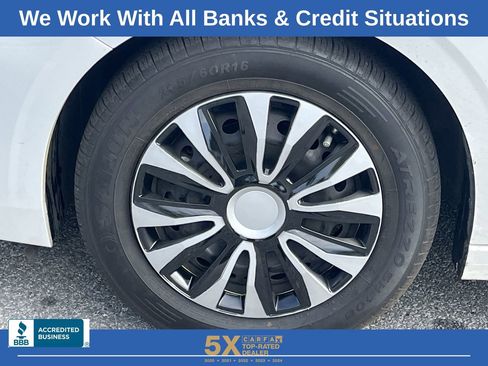 Used 2025 Nissan Sentra S image 25