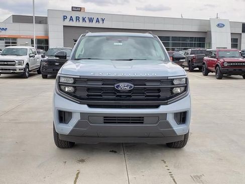 New 2026 Ford Expedition Max Active image 3