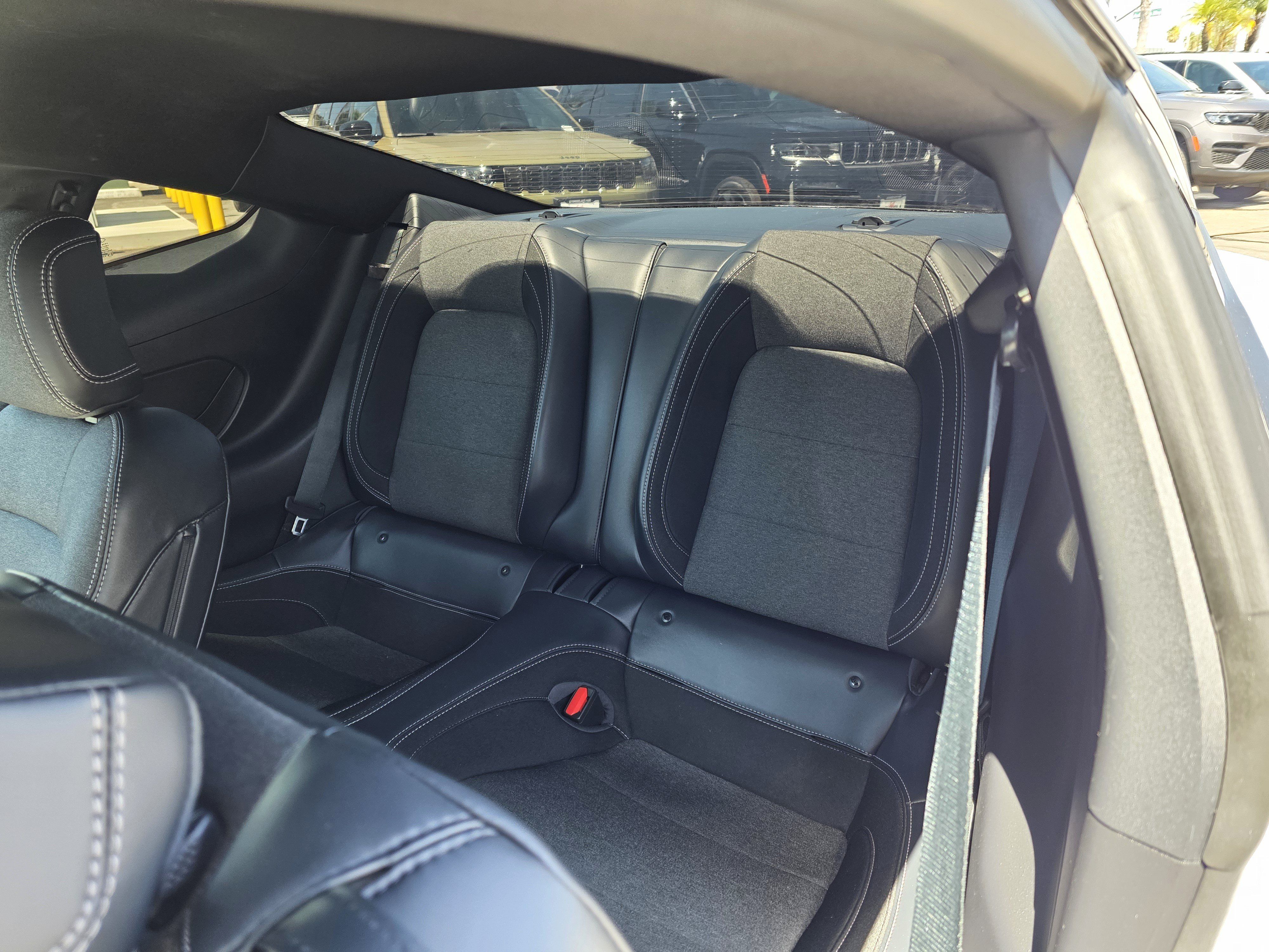 Used 2025 Ford Mustang Coupe RWD image 16