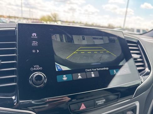 Used 2023 Honda Passport EX-L image 23