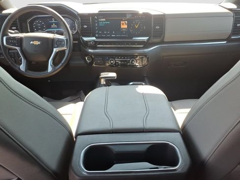 Used 2023 Chevrolet Silverado 1500 LTZ AWD/4WD image 16
